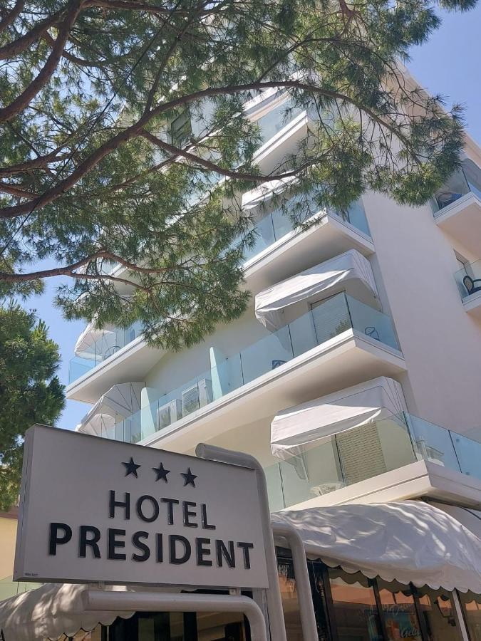 Hotel President 리도 디 예솔로 외부 사진